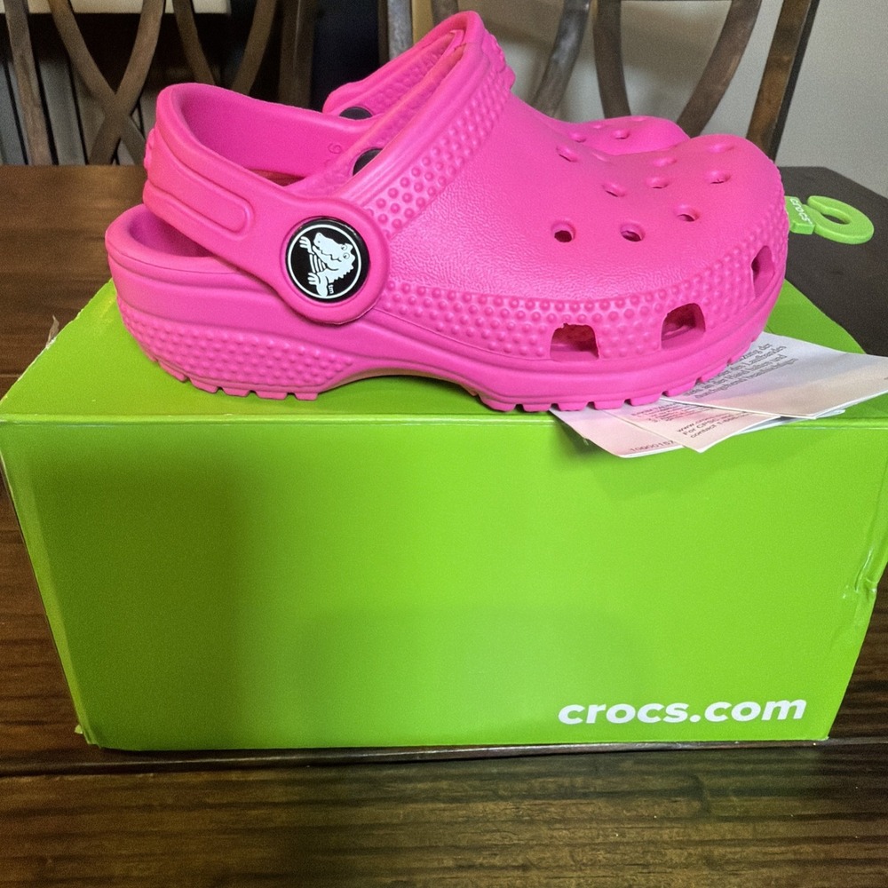 Crocs Classic Clog Kids C6 Pink Crush 206990-6TW New With Box Tags